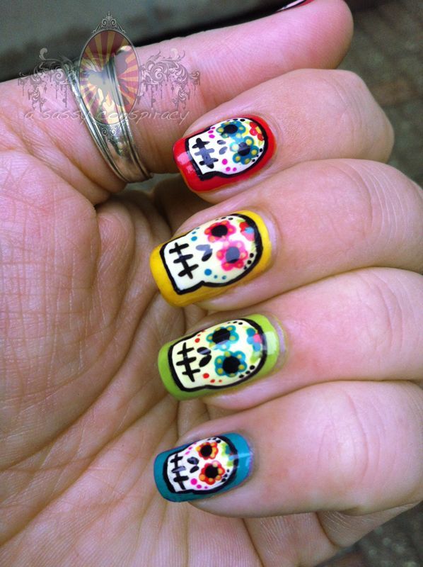 Love love love these!!  #skull #candy #mani #manicure #nails #pedi #pedicure