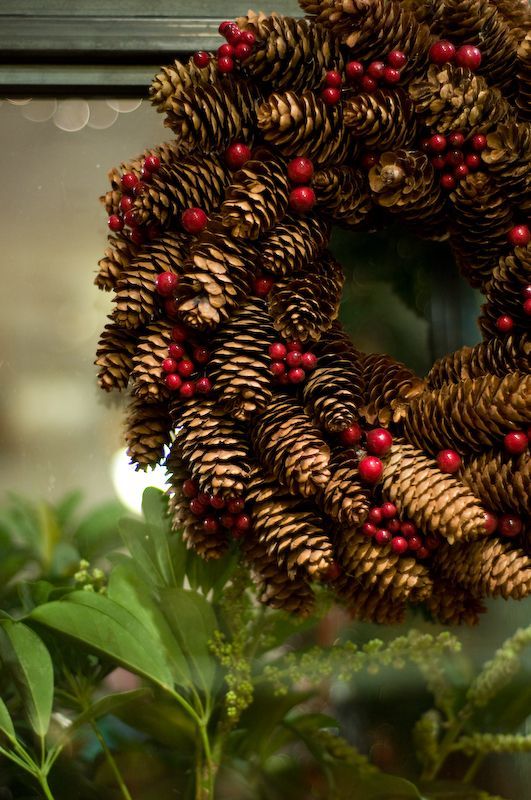 Pine cone wreath