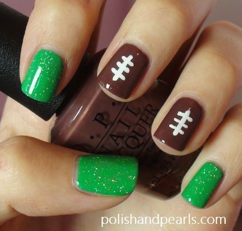 Super cute if you have a boyfriend that plays football you could paint his numbe