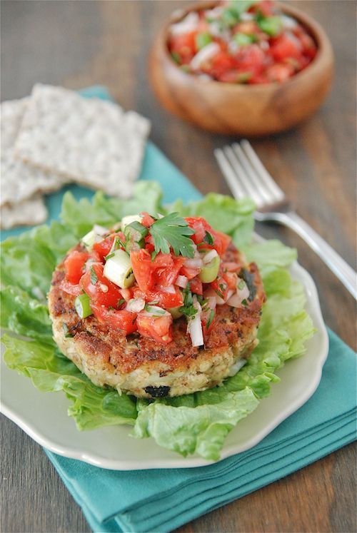 Tuna Cakes with Fresh Tomato Salsa  I made these the other night and they are so