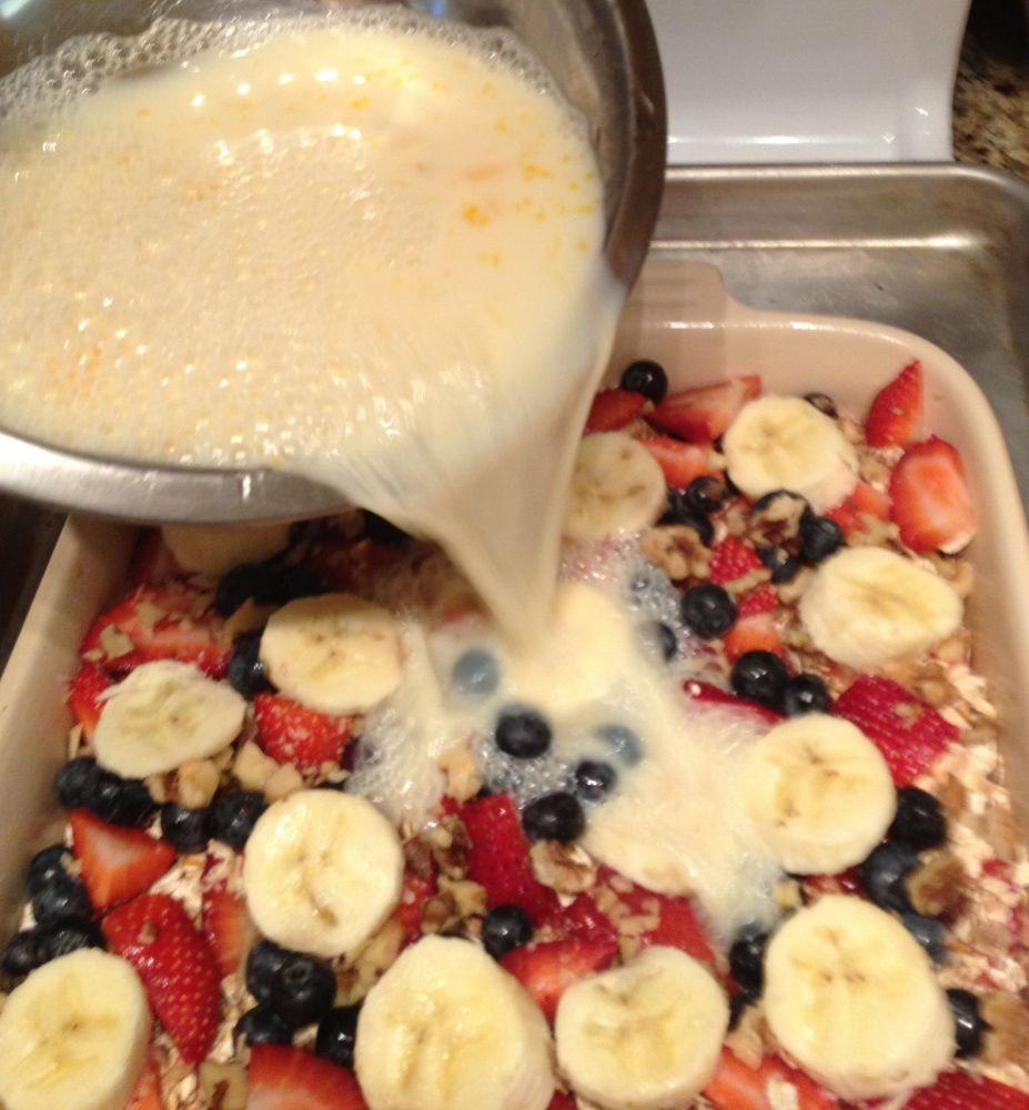baked oatmeal with strawberries, blueberries, and banana.