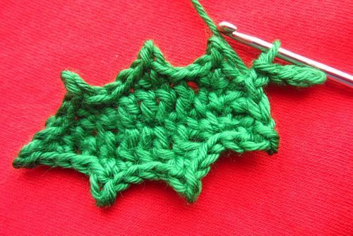 Crochet Holly pattern