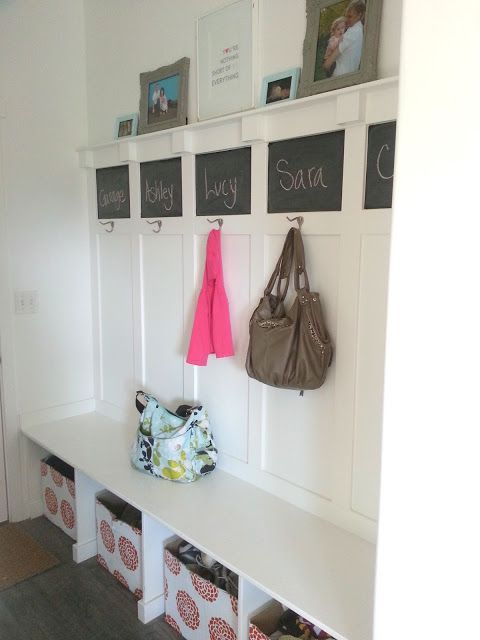 Cute mudroom idea that does not take up a ton of space…would look great with T