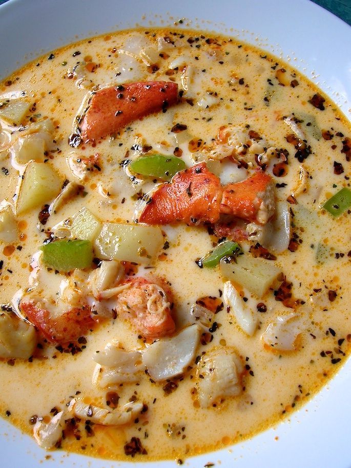 beaucoup seafood chowder… This looks sooo yummy! I am making it for sure!