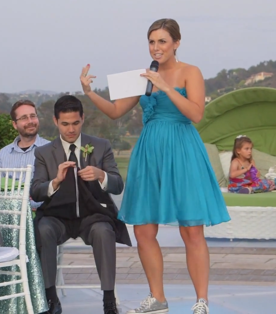 Bridesmaid of the CENTURY! Click to watch her epic toast.
