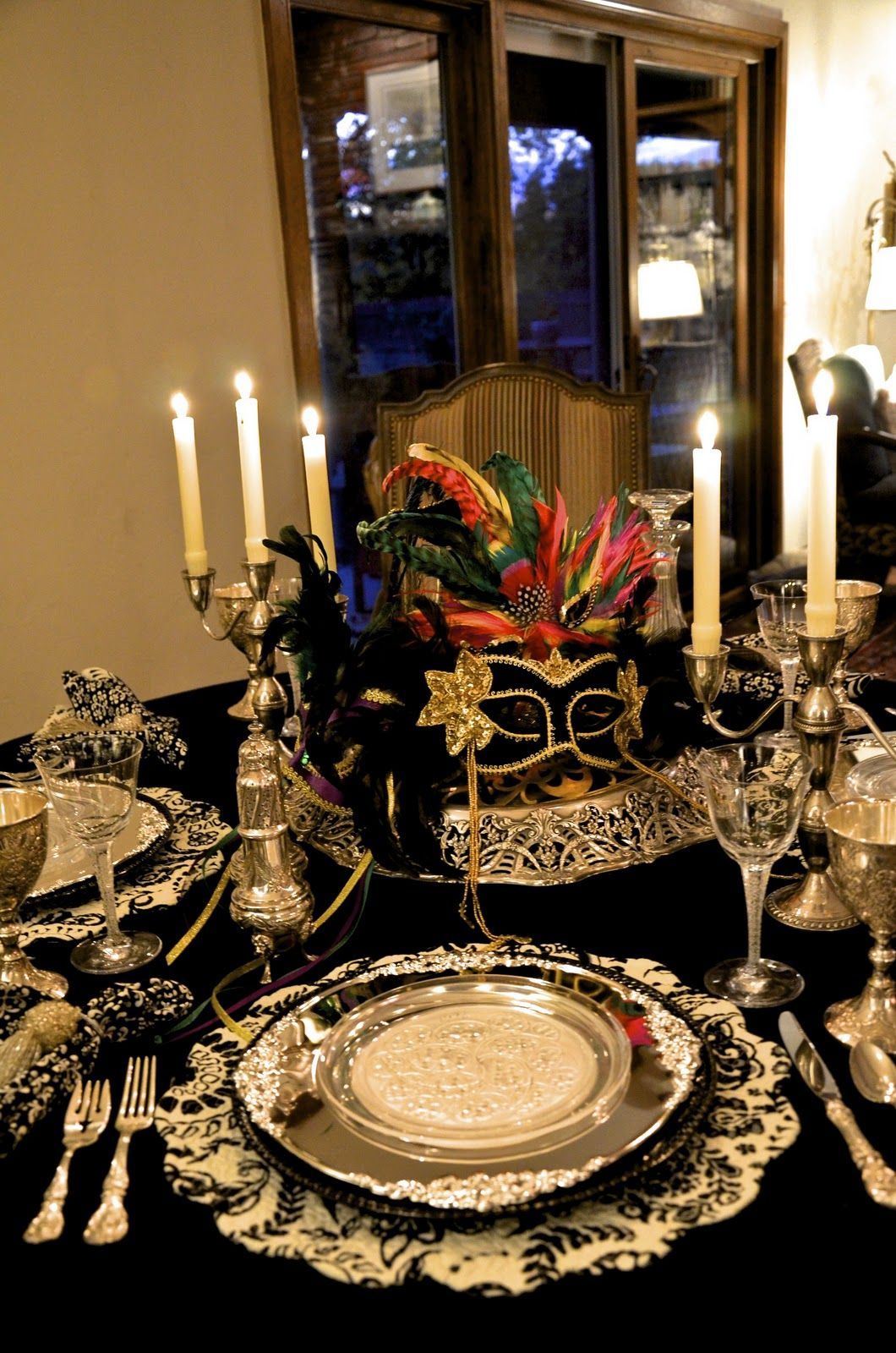 Entertaining Women: Masquerade + Thanks to Yvonne at Stone Gable & Southern Styl