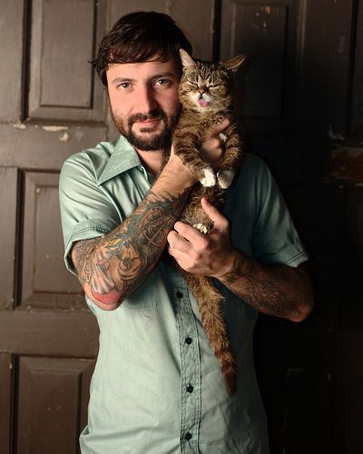 Lil Bub. I would marry his person.