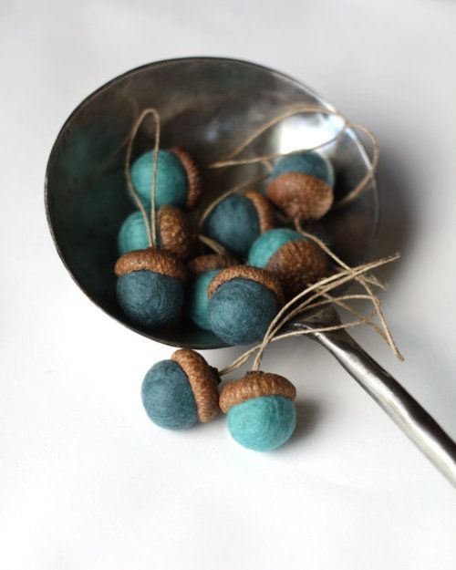 turquoise acorns/add some boy pops! To a fall theme with out clash or tackyness