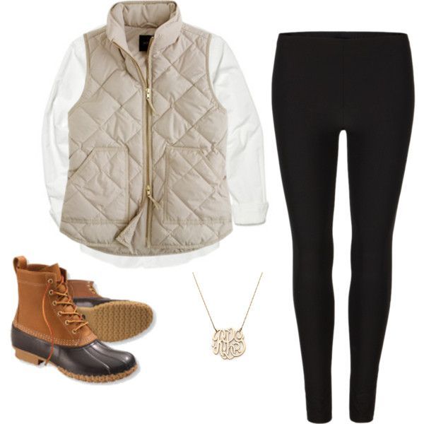 easy winter costume – duck boots + vest + dainty necklace + leggings