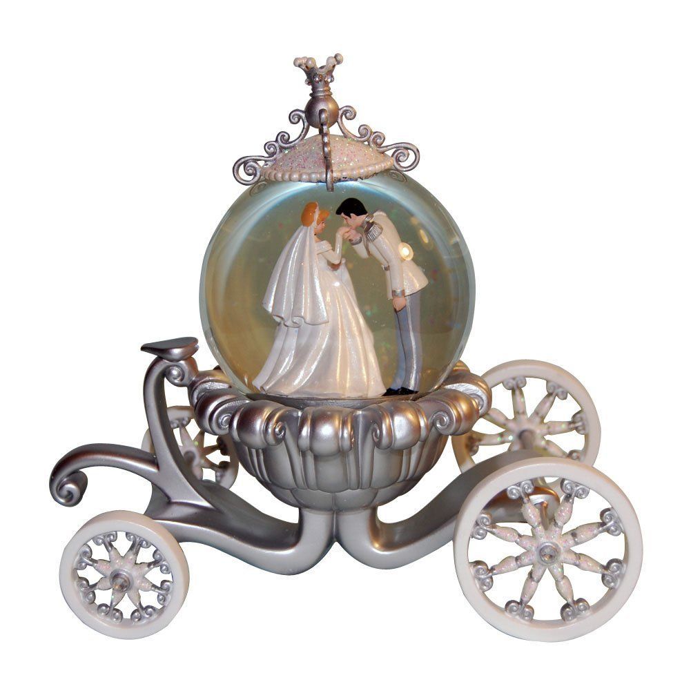 Elegant Snow Globes | Snow Globe every princess finds her prince charming, or th