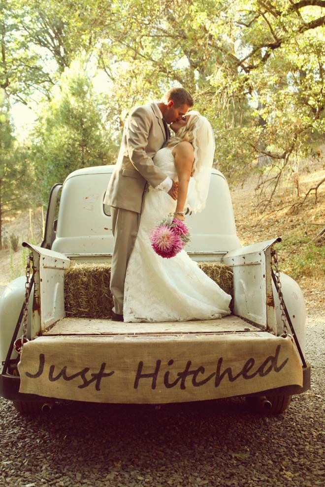 Just Hitched rustic wedding / burlap Love love love this. Must find an old truck