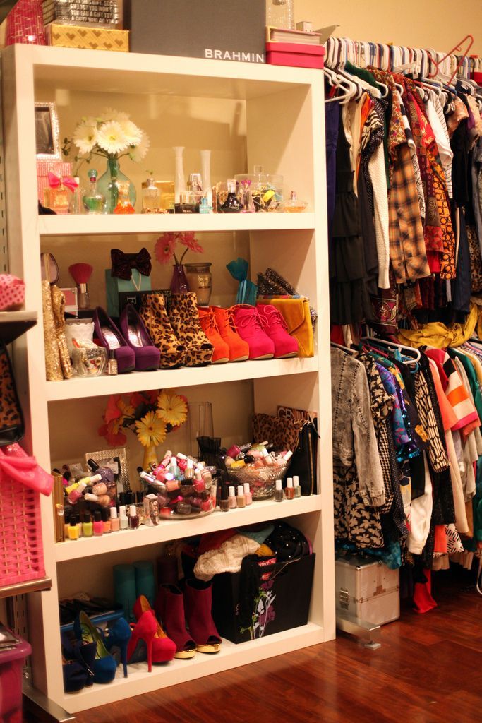 bookshelf for shoes, nail polishes, perfumes & more! – love this idea. possibili