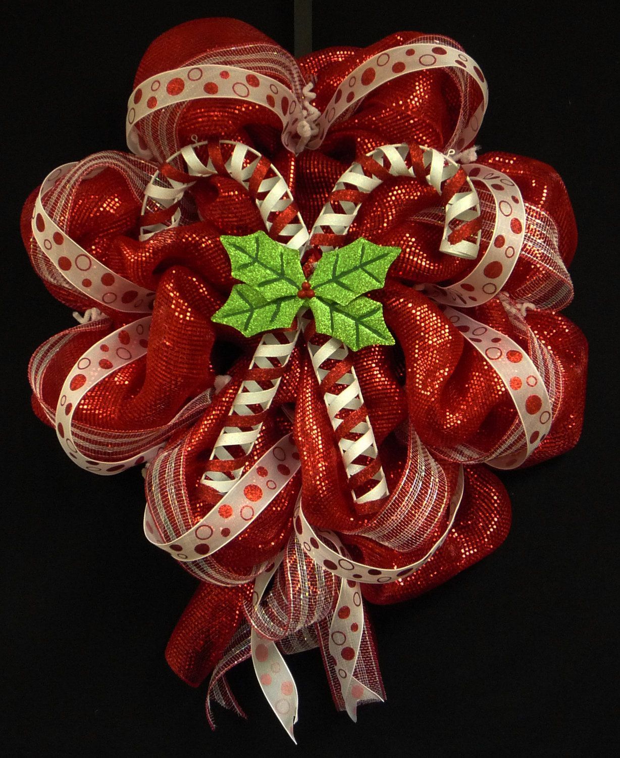 Candy Cane Wreath, Christmas Wreath, Red White Wreaths, Poly Mesh Wreaths, Mesh