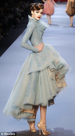 Christian Dior Spring 2011. Tiffy shud make this for me . Or teach me to sew @Ti