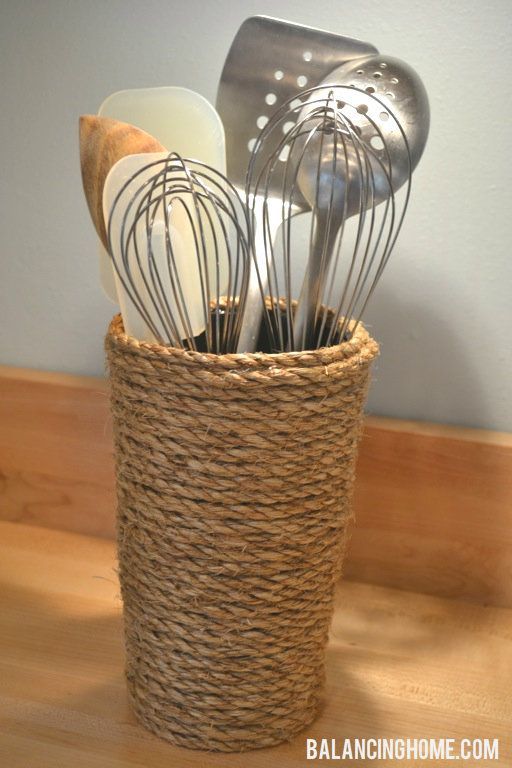 DIY Rope Vase/Utensil Crock – I have been searching for a unique idea in my kitc