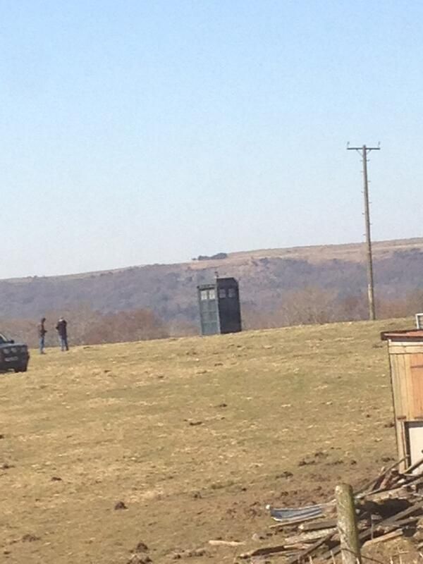 The Tenth Doctors TARDIS has been spotted on set of the 50th anniversary.