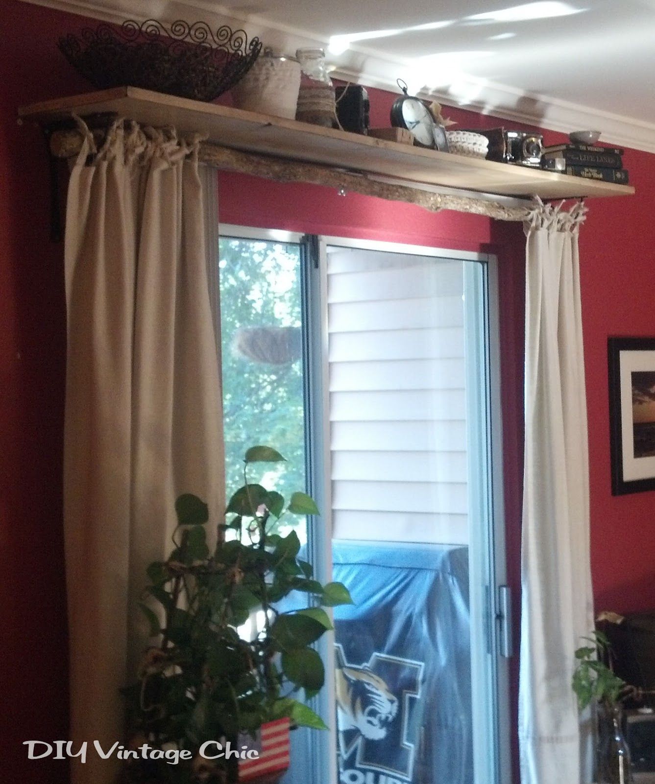 Rustic No Sew Curtains and Window Treatment – Note to self: Dont forget a shelf