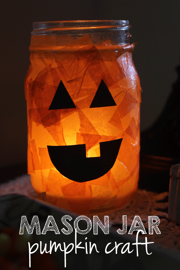 Adorable mason jar Halloween craft for kids or adults.