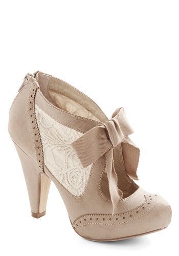 Drama Director Heel in Taupe – High, Faux Leather, Woven, Cream, Solid, Bows, La
