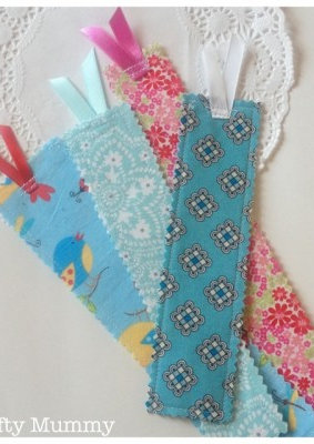 Fabric Scrap Bookmarks – great way to use up you scraps from Chadwick Heirlooms!