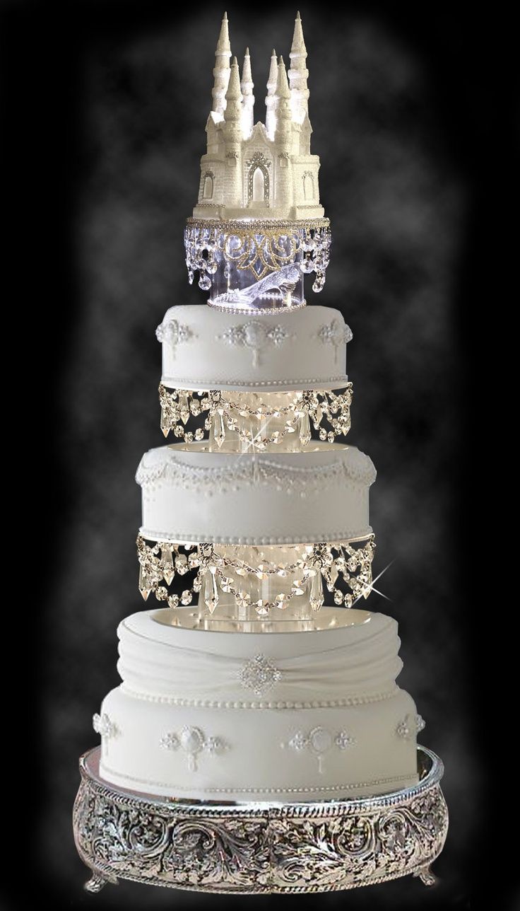 Gorgeous Wedding Cake with Swarovski Crystal Cinderella Castle Royal Wedding Cak