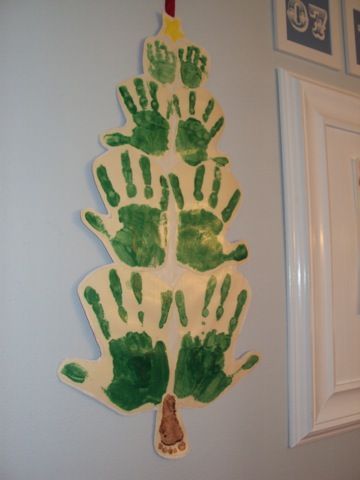 Family #handprint #Christmas tree