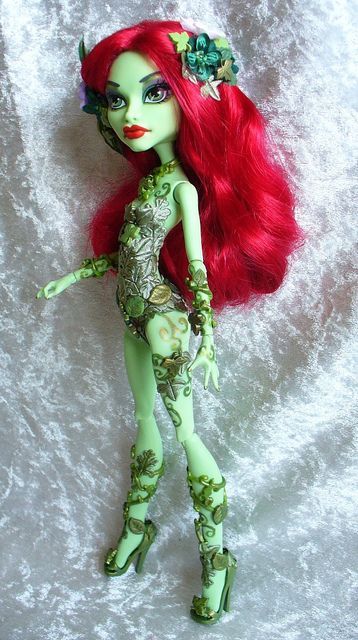 Monster High Custom Poison Ivy – si
