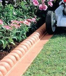 mow curb - Might come in handy if we have a lawn next to a flower bed. -   Mow-over flower bed edging Ideas Collection