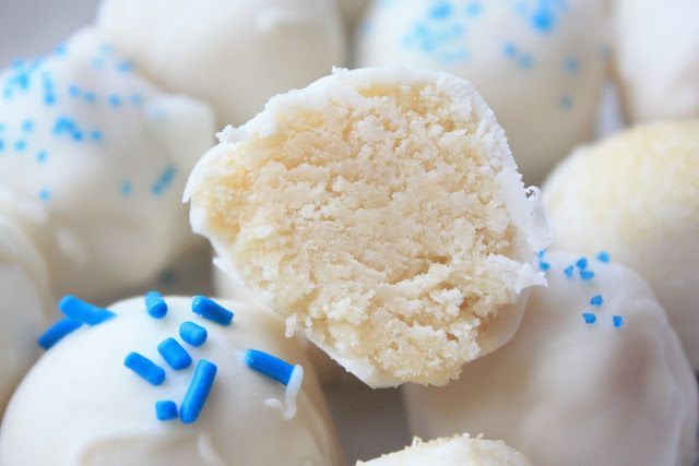 Omg, sugar cookie truffles!!!  Adding to the Christmas baking list!