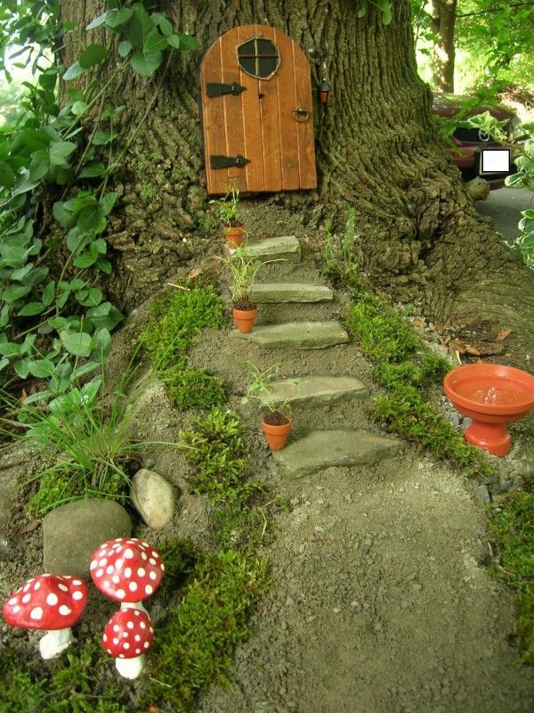 10 Amazing Fairy Gardens | DIY for