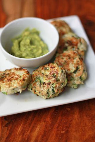 Chicken & Zucchini Poppers (GF, DF, Paleo, Whole30) // One Lovely Life – leave out the pepper to make it AIP