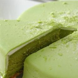 Japanese Green Tea Chesecake – Delicious and light dessert made in under 30 minutes!  (If this tastes anything like green tea ice cream or cake, it will soon be a family