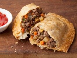 Michigan Pasty (Meat Hand Pie)   ***easy and tasty: dough was easy to handle. Next time I will try adding gravy to mix, they were