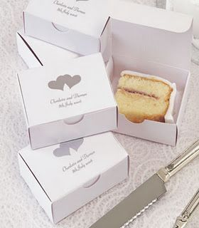 To go boxes for the wedding cake… Such a good idea! Wish I would have saw this before… We had SO much cake