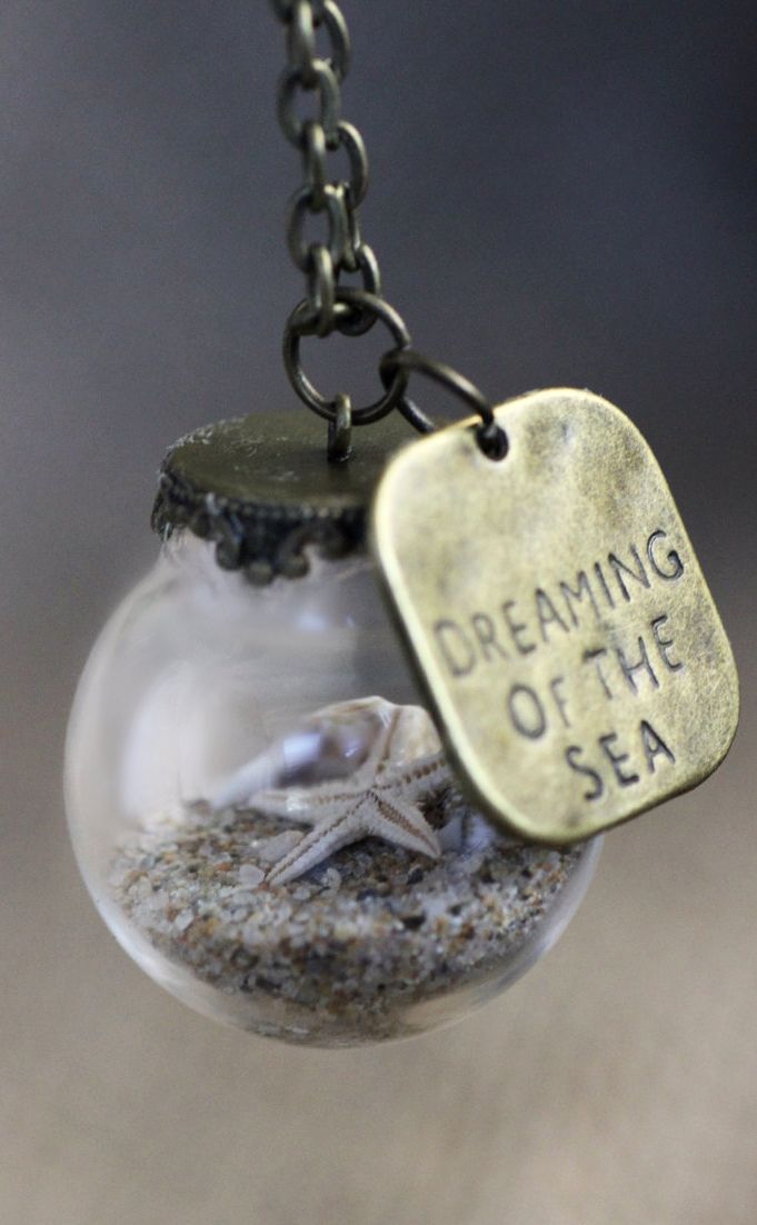 Miniature Beach necklace. Dreaming of the