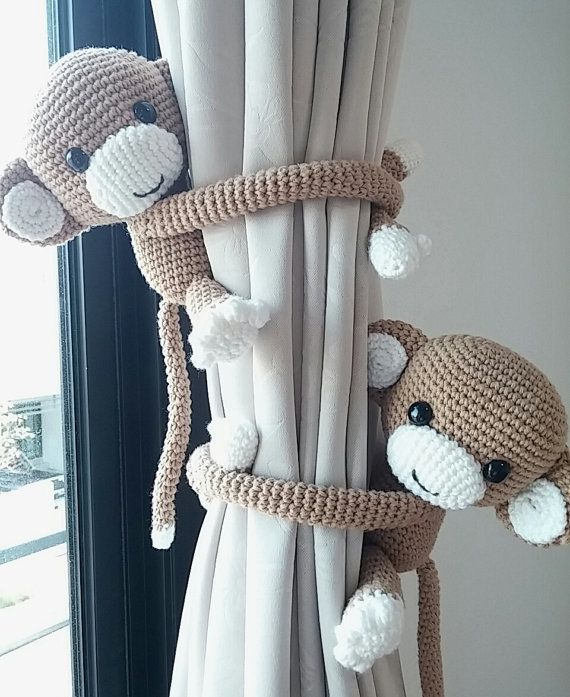 Monkey curtain tie back cot