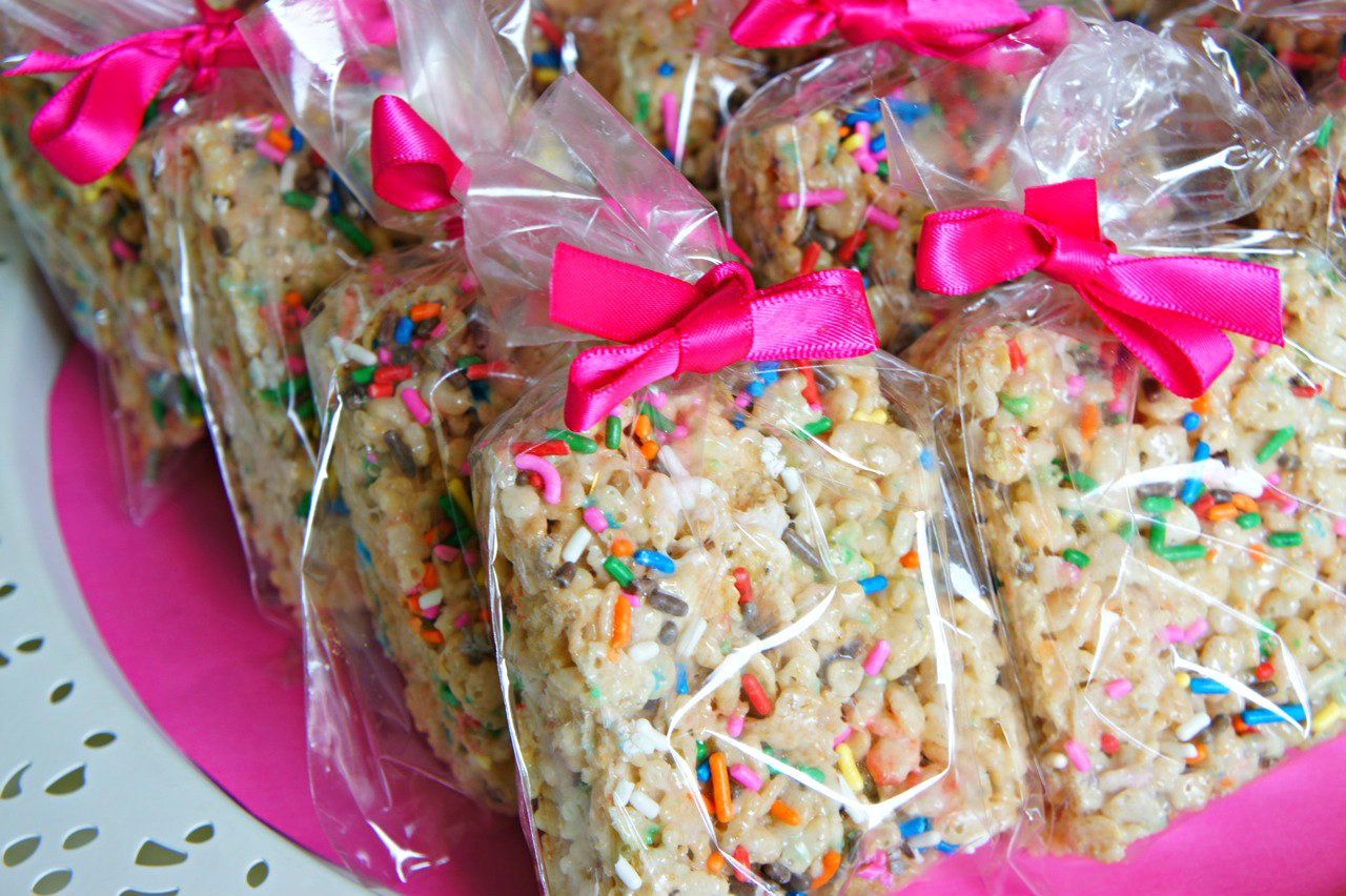 Bake Sale Packaging Ideas | Cake Batter Rice Krispie Treats with Sprinkles.