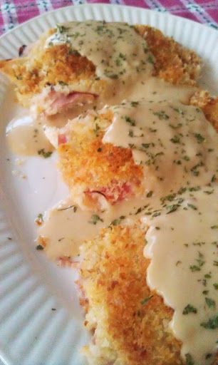 Chicken Cordon Bleu. GO make this for dinner tonight.  Im not even kidding.  Its completely delicious.