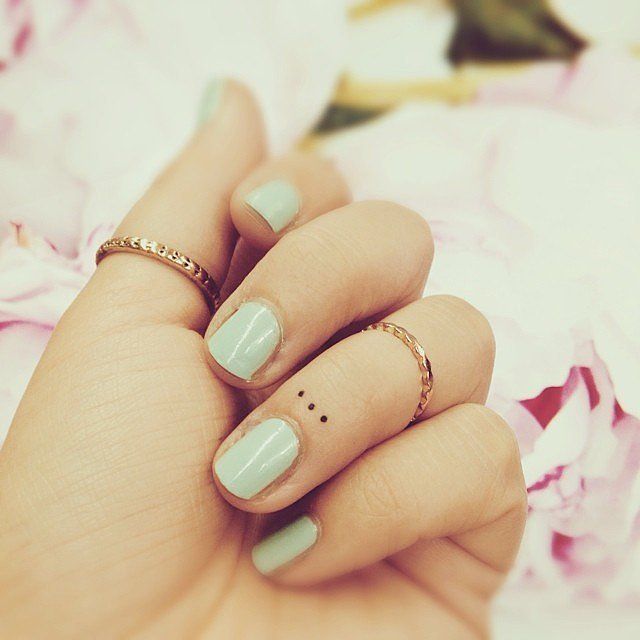 I actually love small tattoos big ones make me feel weird but these are too cute!