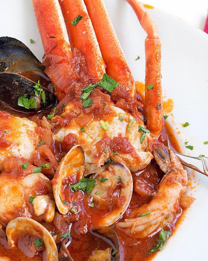 The Real San Franciscan Choppino is a blend of seafood in a rich tomato based sauce. Crab, Clams, Mussels, Shrimp and Scallops