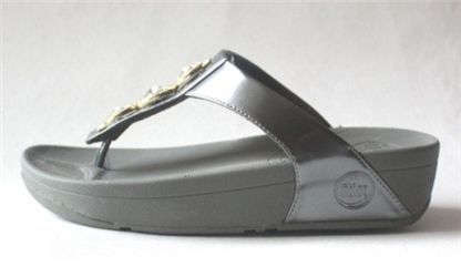 WANTED  FitFlop Sandal. Gotta have them! Gonna get them! #wanted #fitflop #sandal