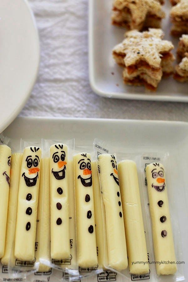 Disney Frozen Party Ideas: LOVE these Olaf string cheese snacks with snowman faces Sharpied on the plastic wrap. Brilliant, easy,