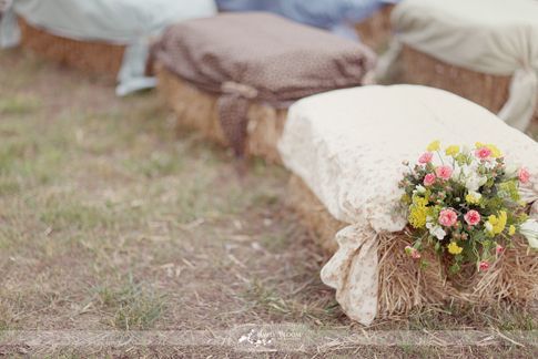 Hay bales covered with lace and flowers……. OMG… how cute!!!!! could sit around as “extra” seating at a back yard vintage