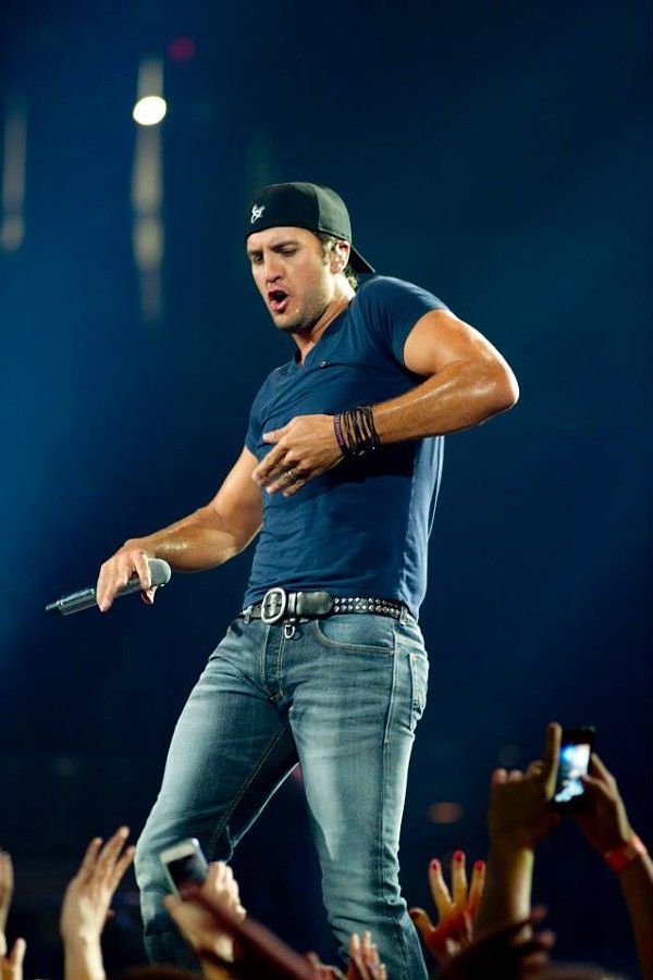 Luke Bryan – BRIAN CHILSON