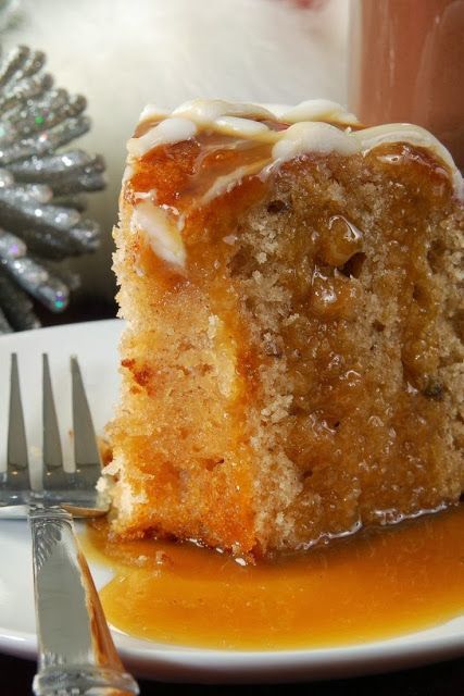 Apple Harvest Pound Cake with Caramel Glaze – so moist and so delicious! Its the perfect fall dessert,,