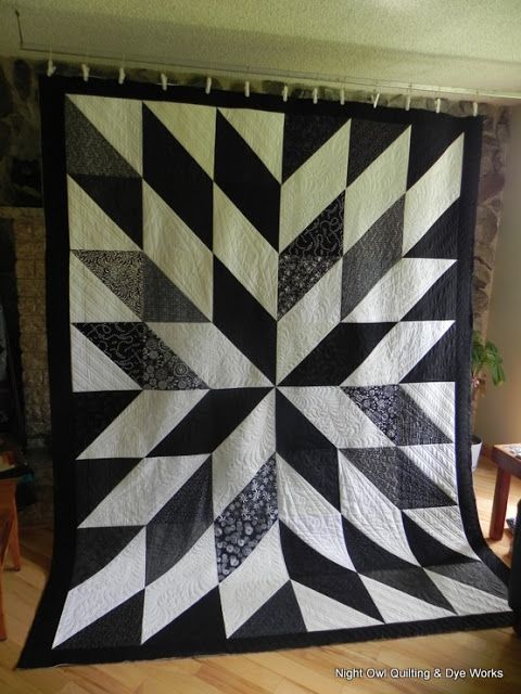 Night Owl Quilting & Dye Works: Black and White HST Quilt (Idea for Shibori Indigo Quilt)