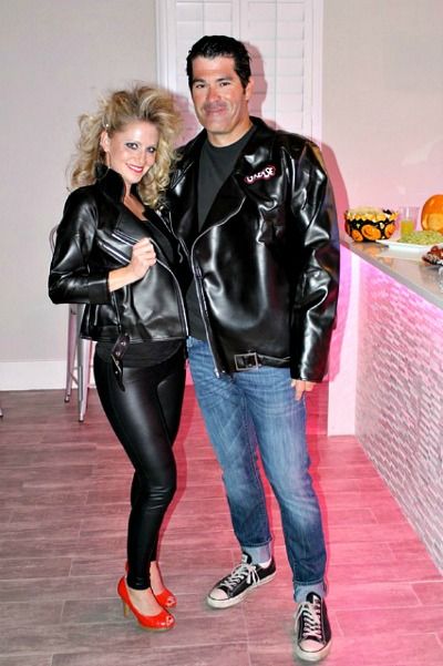 Awesome Halloween Costumes - The House of Silver Lining -   Awesome Halloween costume ideas