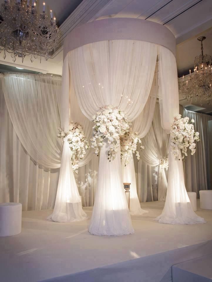 Wedding Ceremony | Dazzling Wedding Inspiration from Kehoe Designs.
