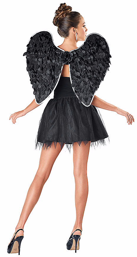 <strong>2. Rebel Angel</strong> -   17 Sexy Halloween Costumes