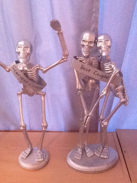 DIY Halloween trophies — OMG, these are FABULOUS! I am so stealing this idea.